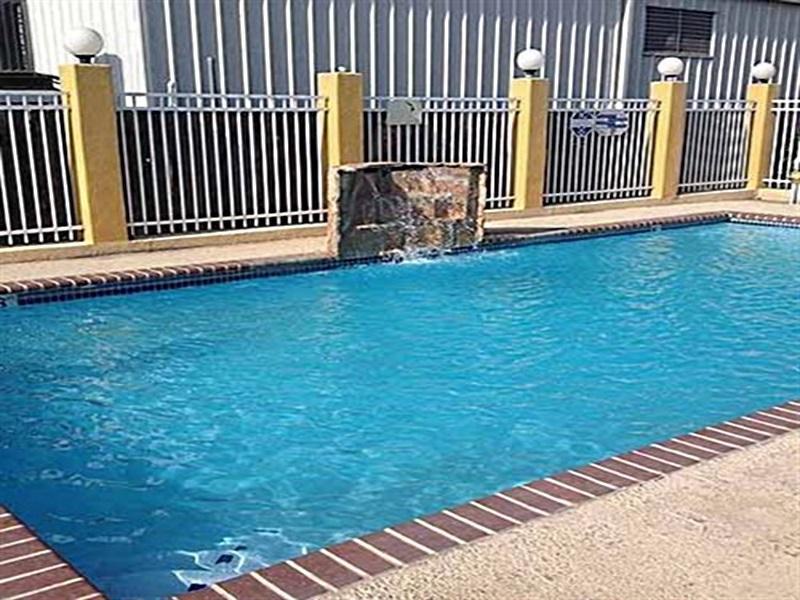 Rodeway Inn & Suites Corpus Christi Exterior foto